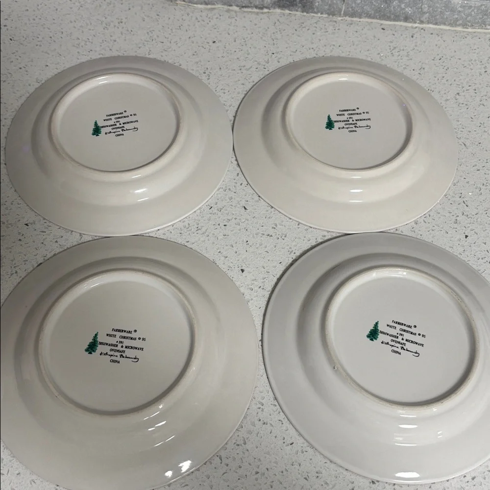 Farberware White Christmas 1995 Winter Scene Dessert Salad Plates - Set of 4 - Picture 8 of 9